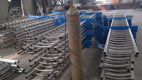 不锈钢复合管护栏//304不锈钢复合管护栏生产厂家